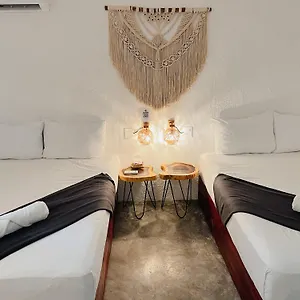 And Kab 3*, Cancún México
