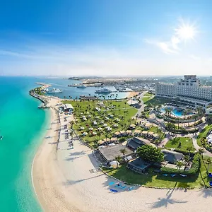 Ja Hotel, Resort