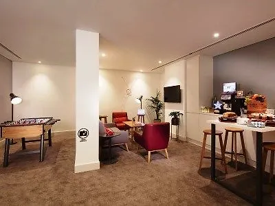 Hotel Rove Dubai Marina 3*,